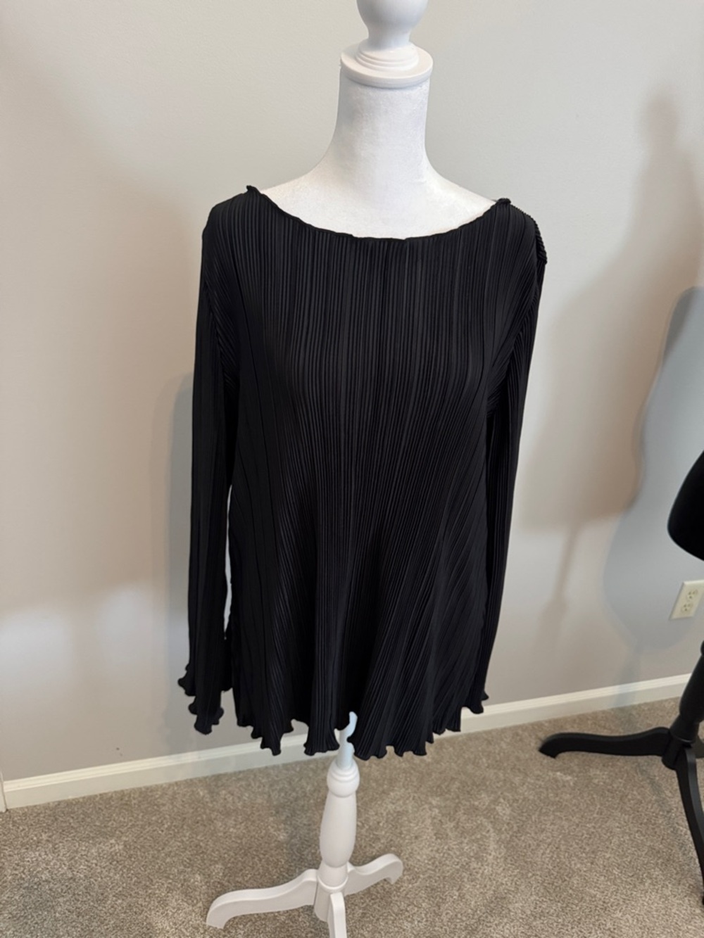 a new day Black Pleated Long-Sleeve Tunic